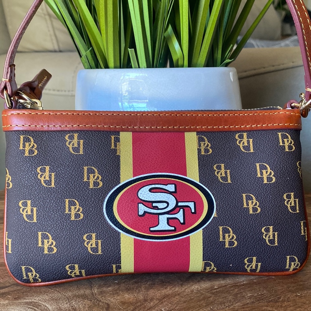 Dooney & Bourke brown tmoro